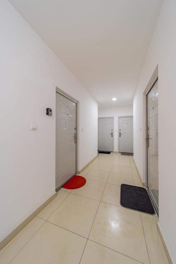 Port 1 Apartment Beograd Bagian luar foto