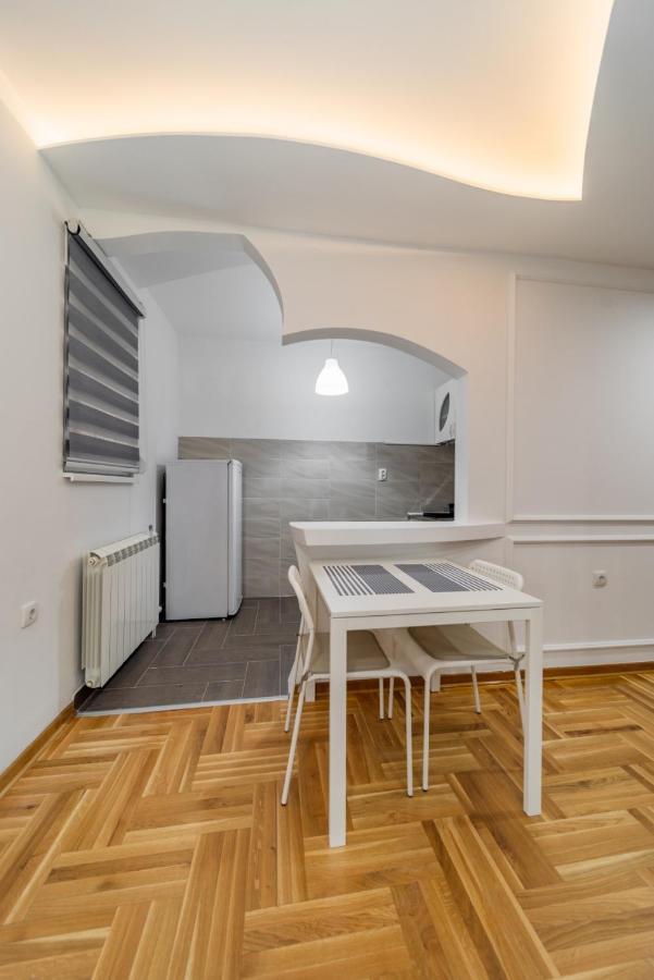 Port 1 Apartment Beograd Bagian luar foto